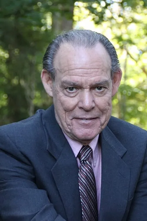 Adam Ratcliffe ha trabajado con Charles Pendelton en 1 ocasiones