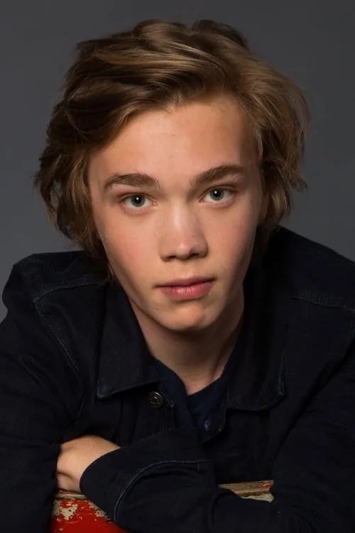 Charlie Plummer en su biografía y filmografía