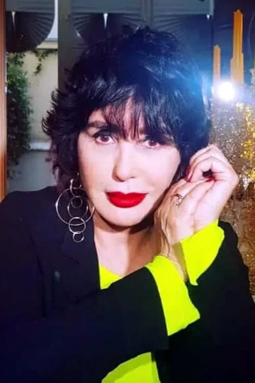 Claude Pompidou ha trabajado con Charlie en 1 ocasiones