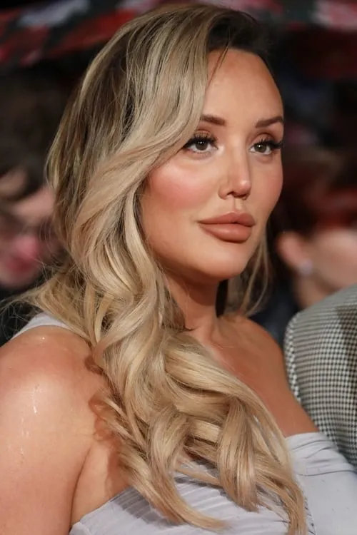Charlotte Crosby en su biografía y filmografía