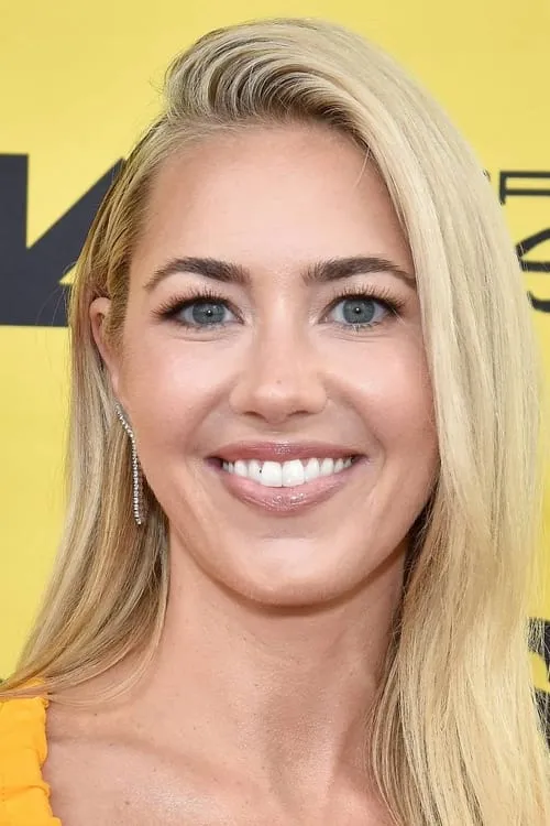 Christopher Dylan White ha trabajado con Charlotte Ubben en 2 ocasiones