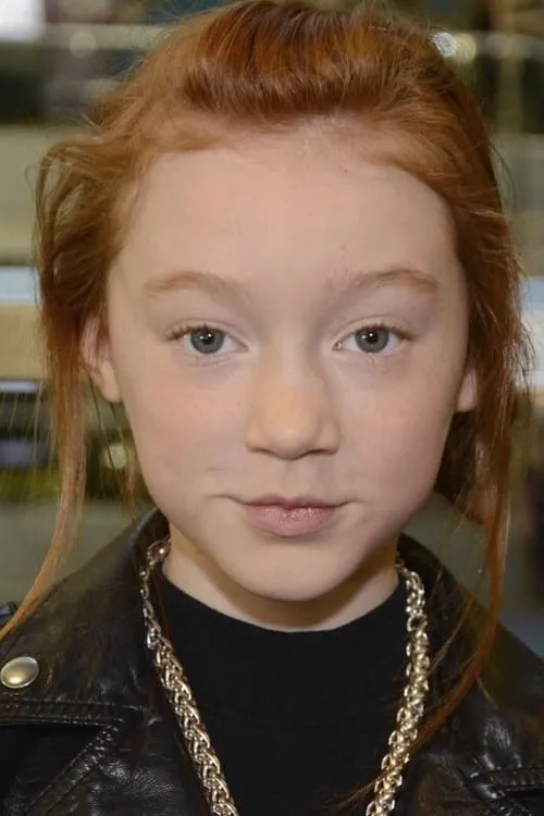 Cherry Campbell — personaje: Katie Morag