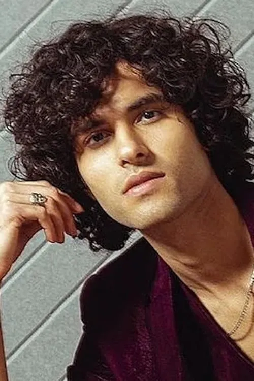 Chintan Rachchh — personaje: Faruq Manzoor