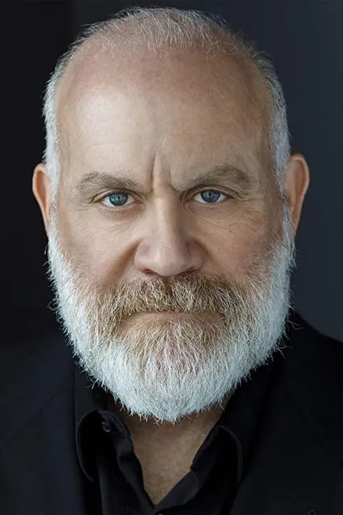 Joy Villa ha trabajado con Chip Carriere en 1 ocasiones