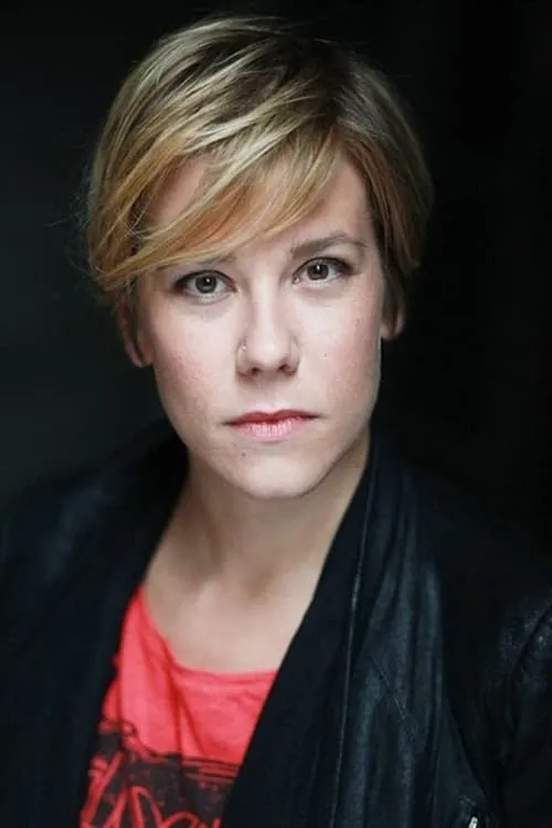 Chloé Chevalier interpretando a La bobelle