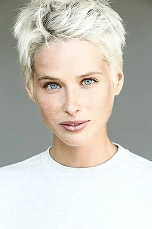 Chloé François interpretando a 