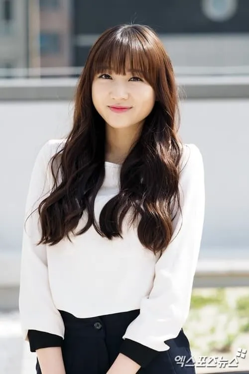 Cho Shi-yoon — personaje: Choi Mi-so