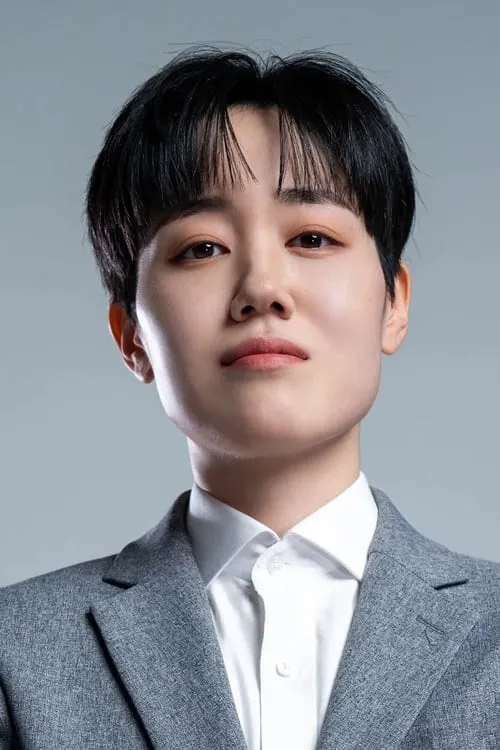 Cho Yeon-woo en su biografía y filmografía