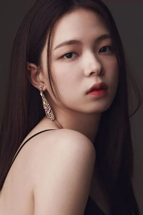 Cho Yu-jung — personaje: Kim Yeon Ah