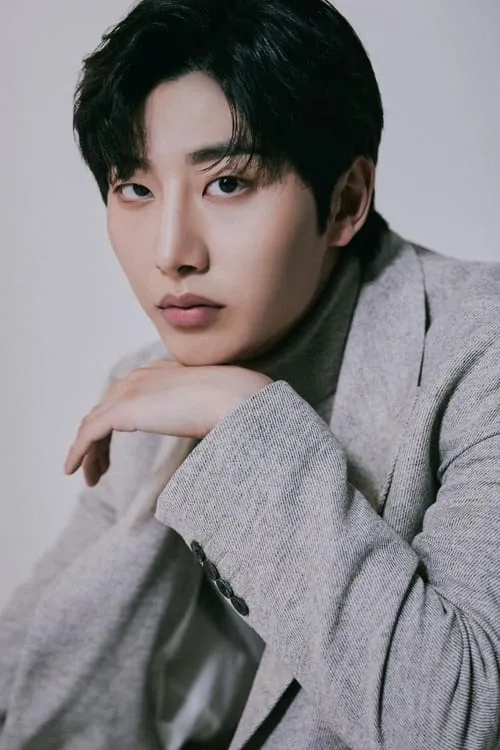 Choe Chan-yi — personaje: Jung Ji Sung