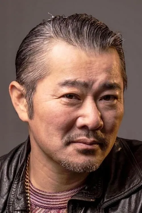 Choi Mu-in en su biografía y filmografía