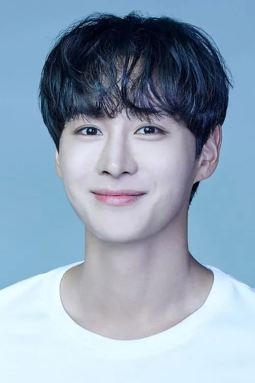 Choi Woo-hyuk en su biografía y filmografía