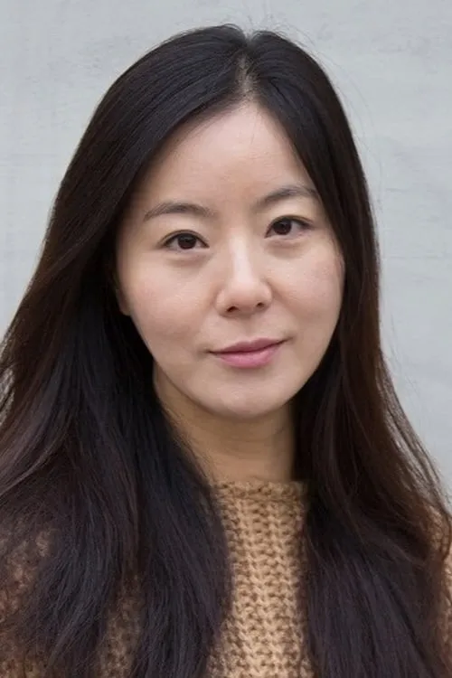 Choi Yoo-song en su biografía y filmografía