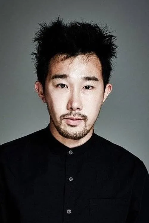 Choi Yoon-bin en su biografía y filmografía