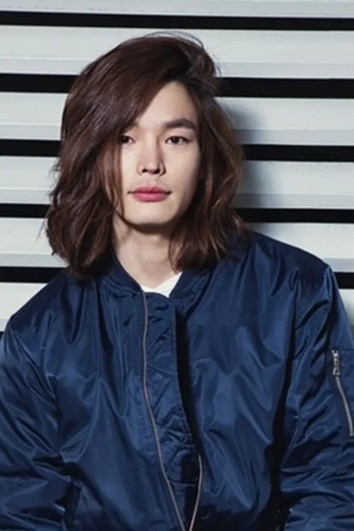 Choi Young-min — personaje: Gi Yeong Hwa