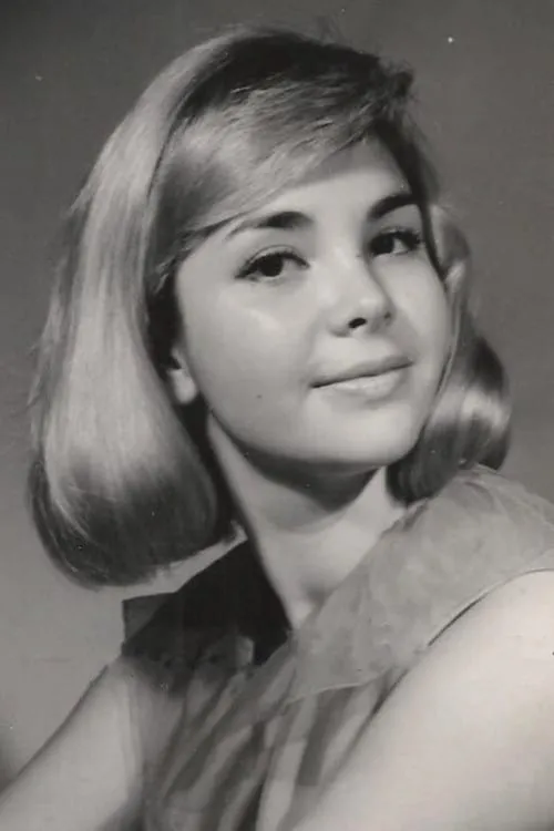 Chonette Laurent interpretando a Isabel