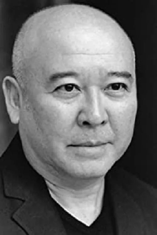 Bruce Wang ha trabajado con Chooye Bay en 2 ocasiones