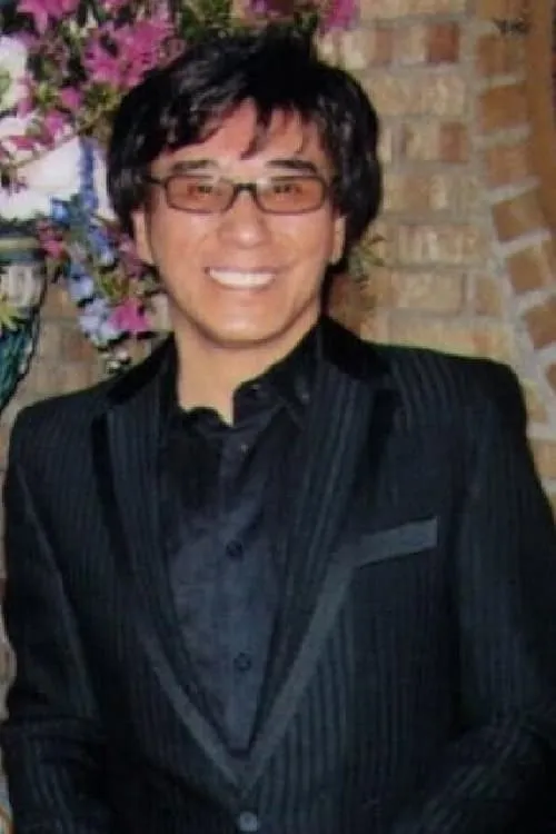 Chow Lung-Cheung en su biografía y filmografía