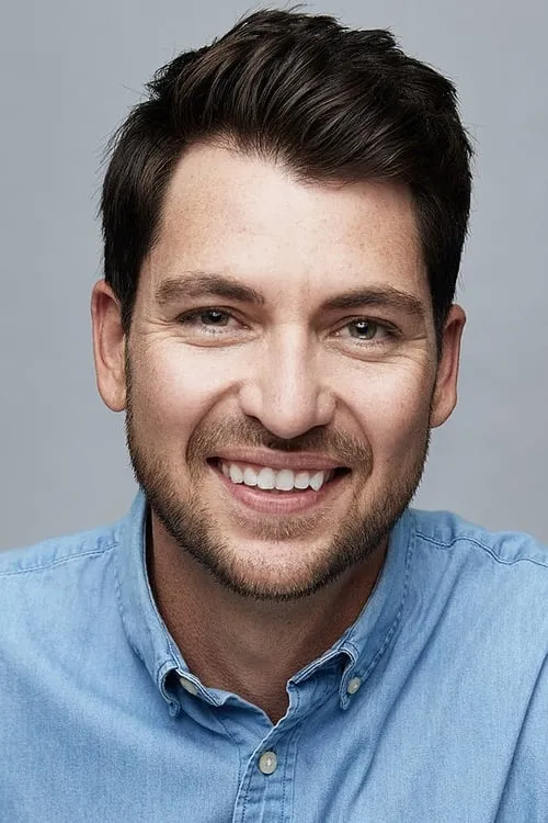 Chris Alvarado interpretando a Jeff