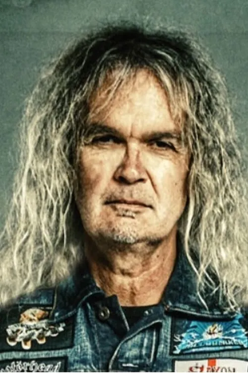 Chris Boltendahl interpretando a