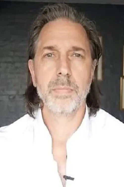 Michael Vardian ha trabajado con Chris Chappell en 1 ocasiones