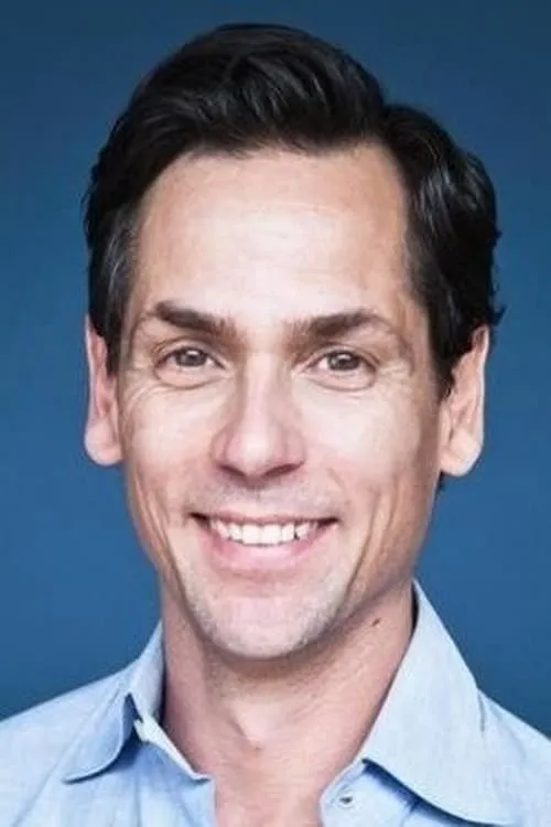 Tavaree Daniel-Simms ha trabajado con Chris Handfield en 1 ocasiones