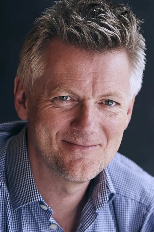 Martin Clunes ha trabajado con Chris Lang en 3 ocasiones