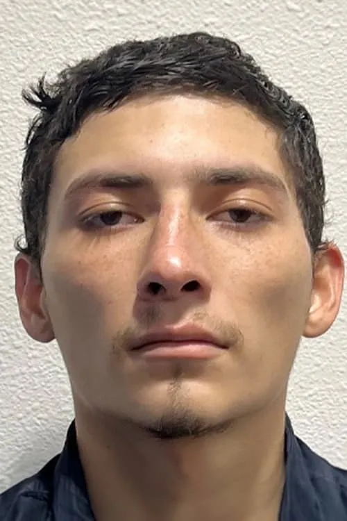 Joshua Montoya ha trabajado con Christian Avalos en 1 ocasiones