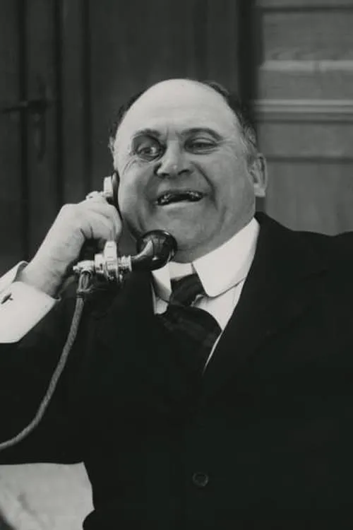 Holger-Madsen ha trabajado con Christian Schrøder en 3 ocasiones