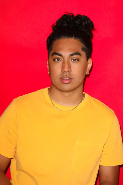 Christian Vunipola interpretando a David