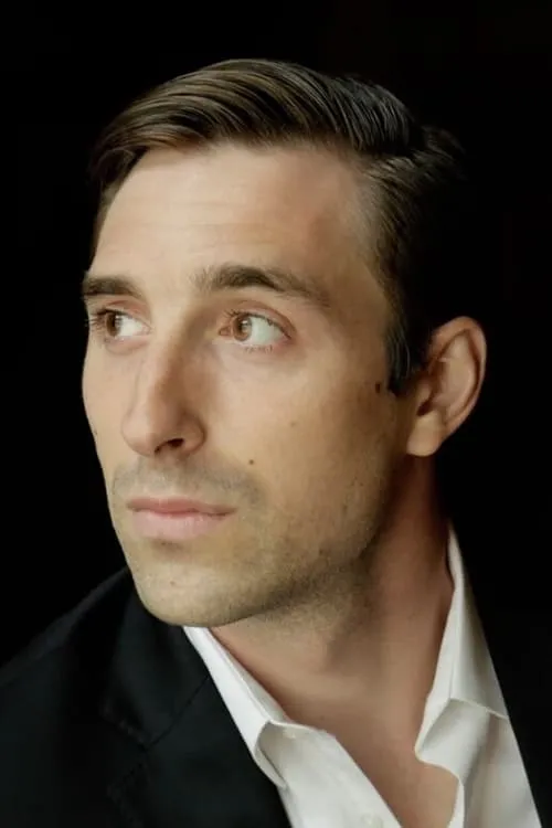 Christian Zaremba interpretando a Cesare Angelotti