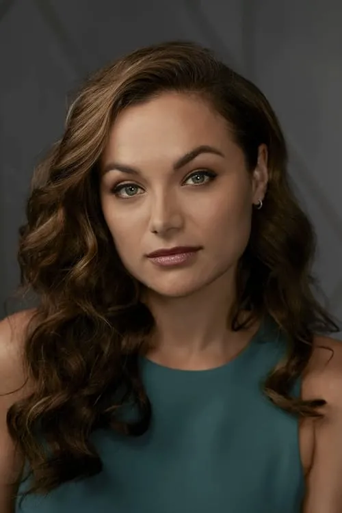 Christina Ochoa interpretando a Tracy Phillips