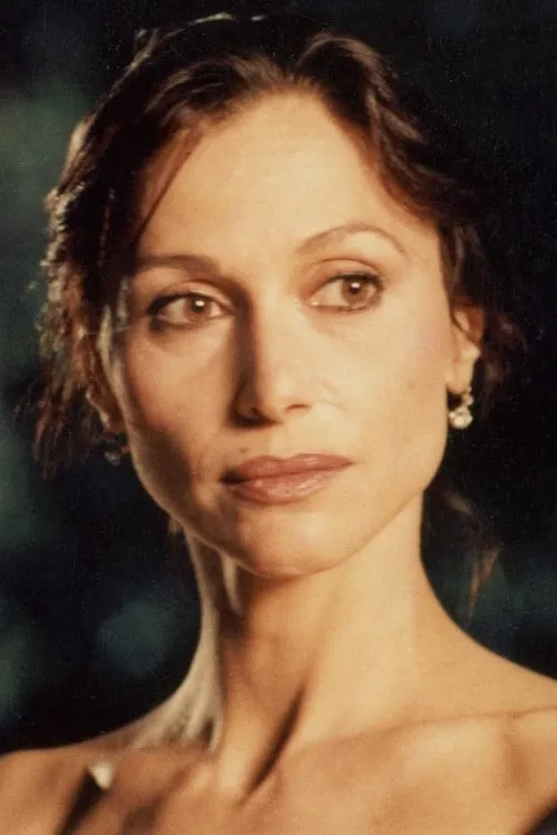 Christine Laurent interpretando a