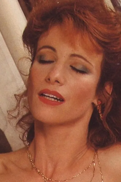 Sarah Walker ha trabajado con Christine Rigoler en 1 ocasiones