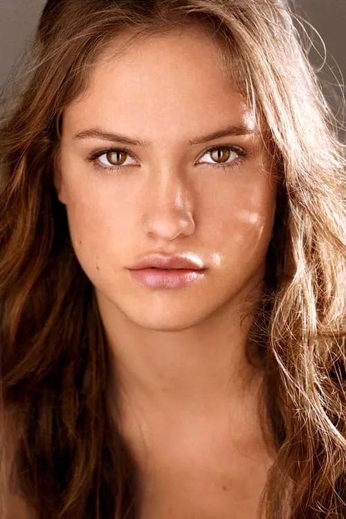 Christine Spang interpretando a Audrey Lasko