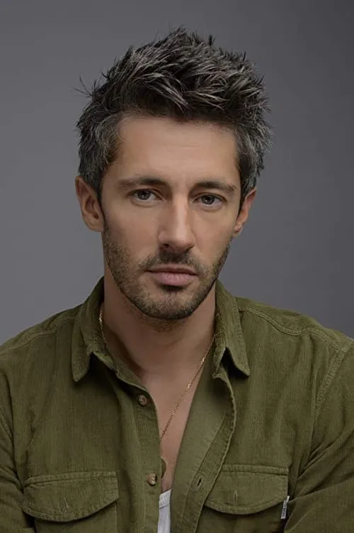 Manolis Emmanouel ha trabajado con Christophe de Choisy en 1 ocasiones