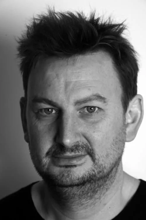 Adriana Da Fonseca ha trabajado con Christophe Lambert en 1 ocasiones