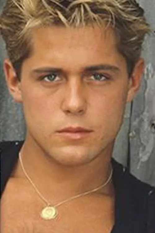 Steve West ha trabajado con Christopher Lance en 2 ocasiones