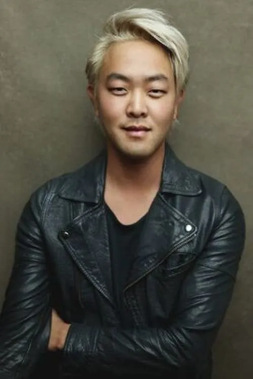 Chuck David Willis interpretando a Blue