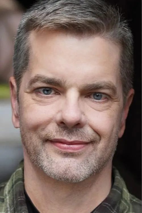 Matthew Paul Martinez ha trabajado con Chuck Morris en 1 ocasiones