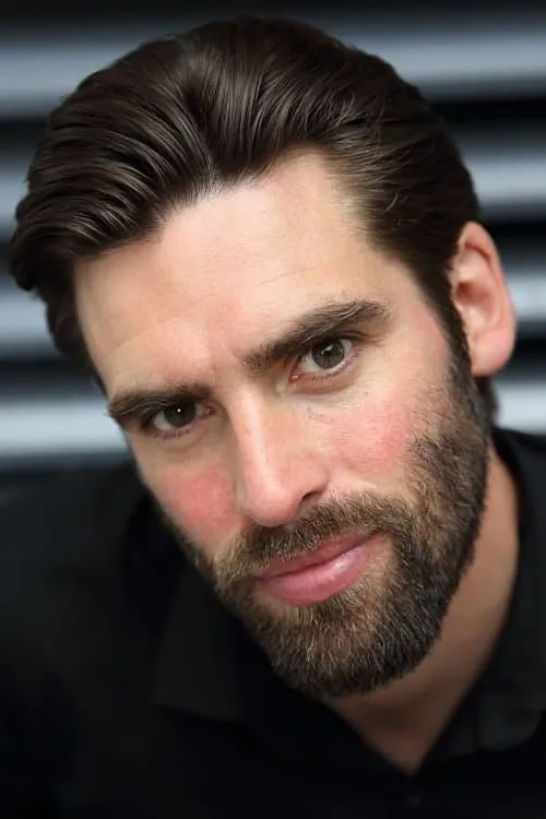 Ciaran McGlynn interpretando a Cillian