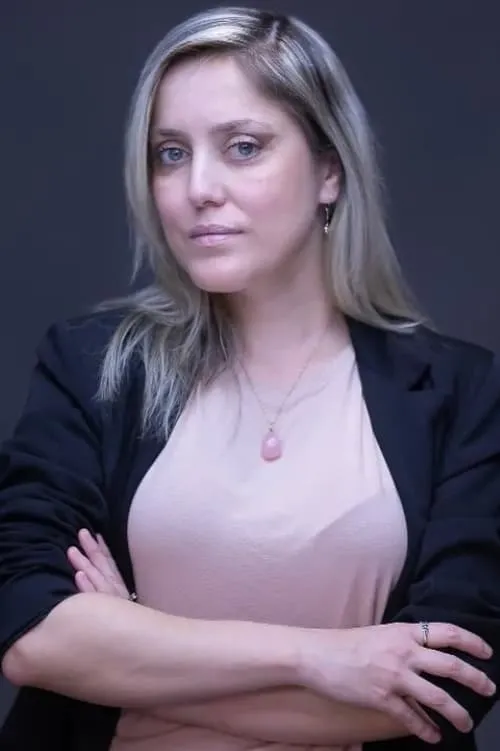 Gabriel Eringer ha trabajado con Cibele Donato en 1 ocasiones