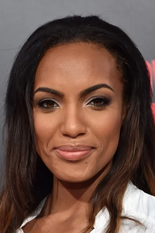 Aaron Schoenke ha trabajado con Ciera Foster en 1 ocasiones