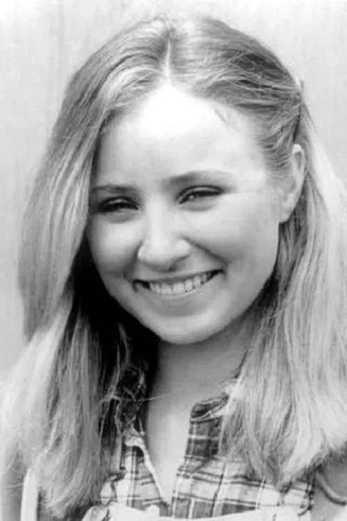 Cindy Eilbacher interpretando a Sandy