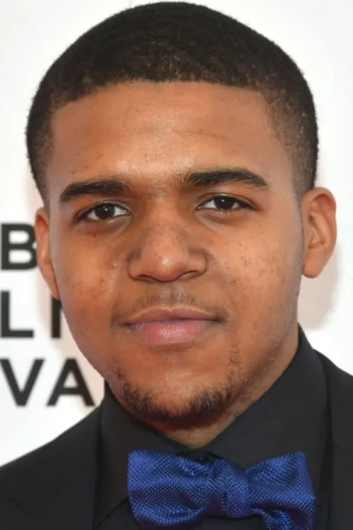 C.J. Wallace interpretando a Albert