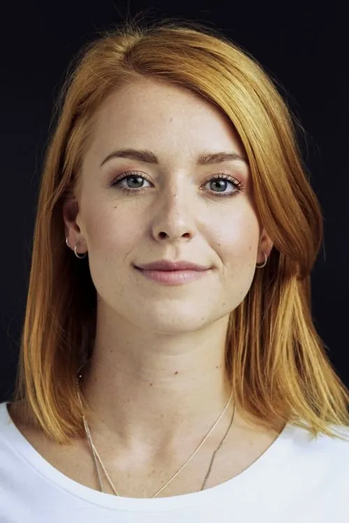 Clara Henry — personaje: Self - Contestant