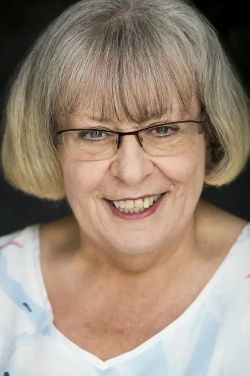 Clare Kelso interpretando a Mother Superior