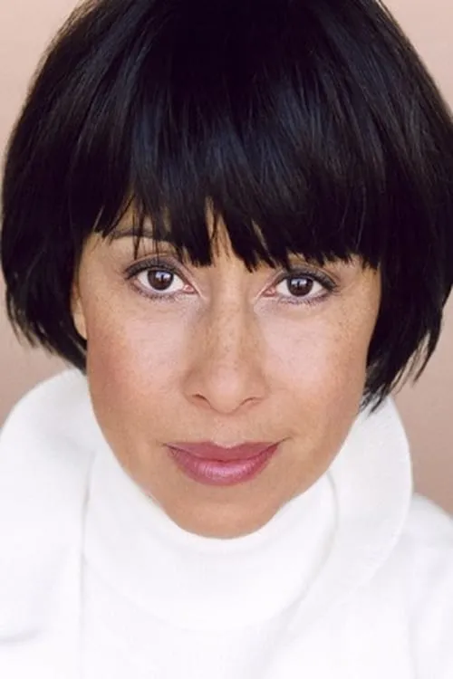 Claudette Roche — personaje: Lucretia Scott