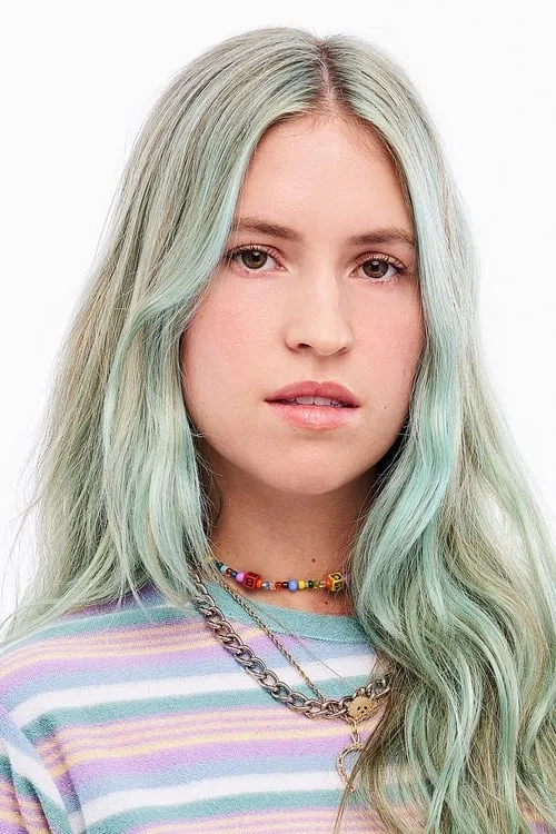 Mike Clay ha trabajado con Claudia Bouvette en 2 ocasiones