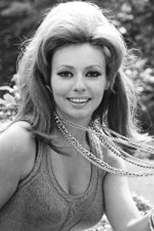 Claudie Lange interpretando a Marfisia